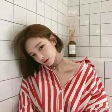 忧伤男孩